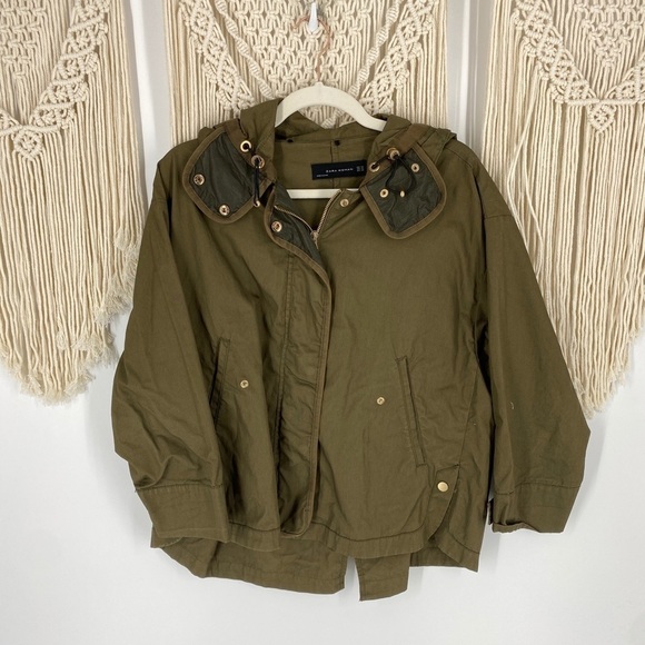 Zara Jackets & Blazers - Zara Olive Green Full Zip Anorak Hooded Jacket